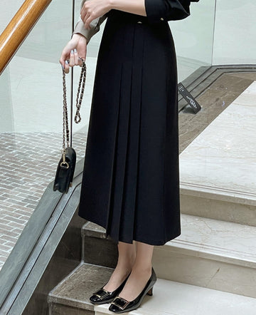 Belden Buckle Unbalance Pleated Long Skirt